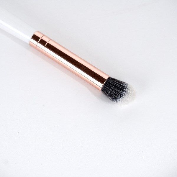 Brushworks White &amp;amp; Gold Highlight and Contour Brush