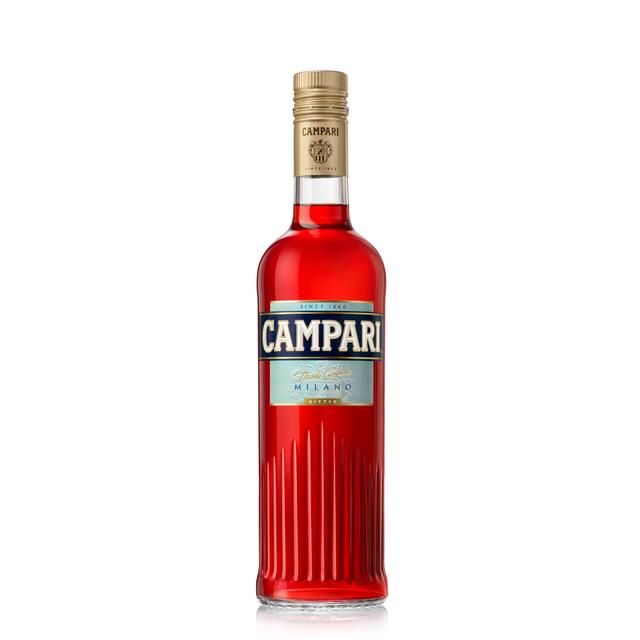 Campari Bitter Aperitif The Heart of The Negroni   70cl