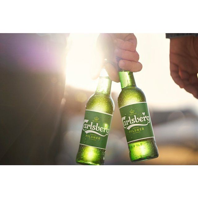 Carlsberg Pilsner Danish Lager Beer Bottles   24 x 330ml