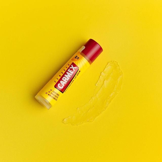 Carmex Classic Lip Balm Click Stick SPF15   4.25g