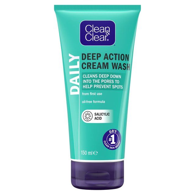 Clean &amp;amp; Clear Deep Action Oil Free Cream Face Wash   150ml