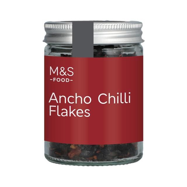 Cook With M&S Ancho Chilli Flakes   30g