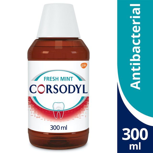 Corsodyl Gum Mouthwash Intensive Treatment For Gum Health Mint   300ml