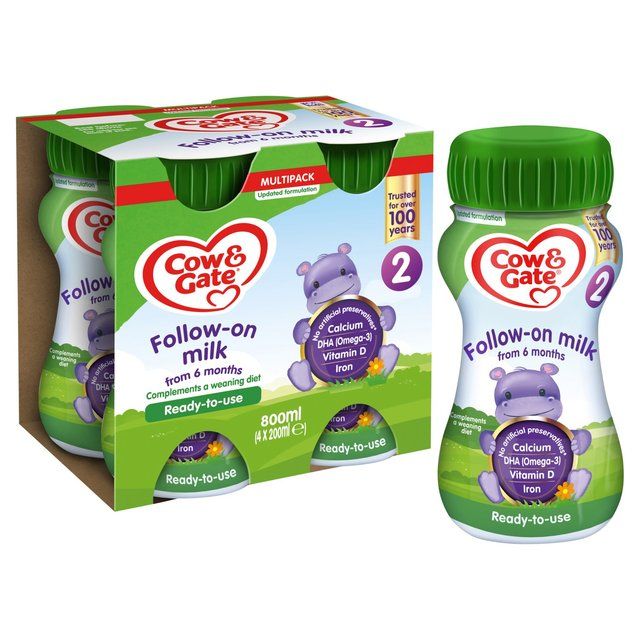 Cow & Gate 2 Follow On Baby Milk Formula Liquid 6-12 Months Multipack    4 x 200ml