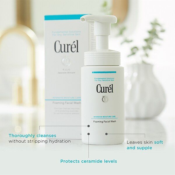 Curel Foaming Facial Wash 150Ml