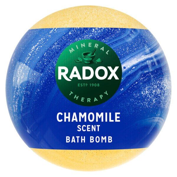 RADOX BATH BOMB BLUE/RASP 100G GOODS Superdrug   