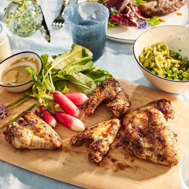 Daylesford Organic Chicken Wings with Piri Piri   500g