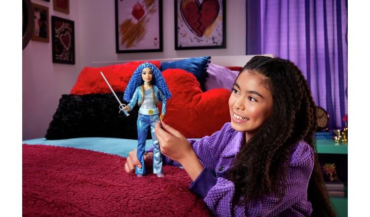 Disney Descendants: The Rise of Red Princess Chloe Doll