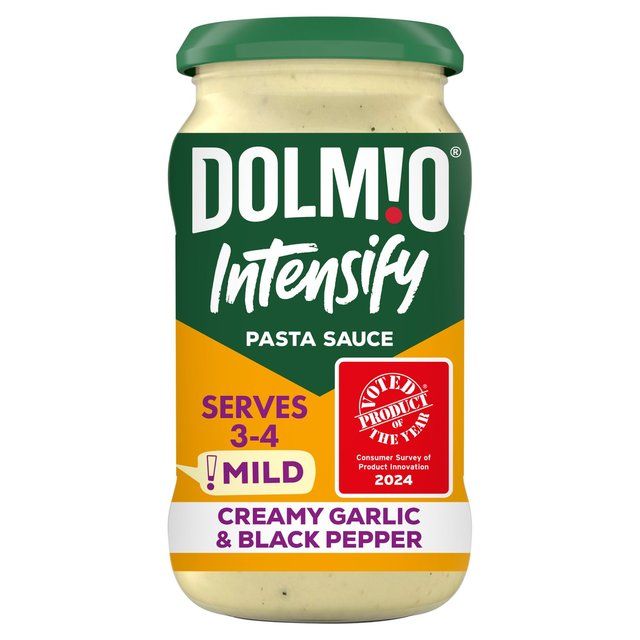 Dolmio Intensify Mild Creamy Garlic &amp;amp; Black Pepper Pasta Sauce   390g