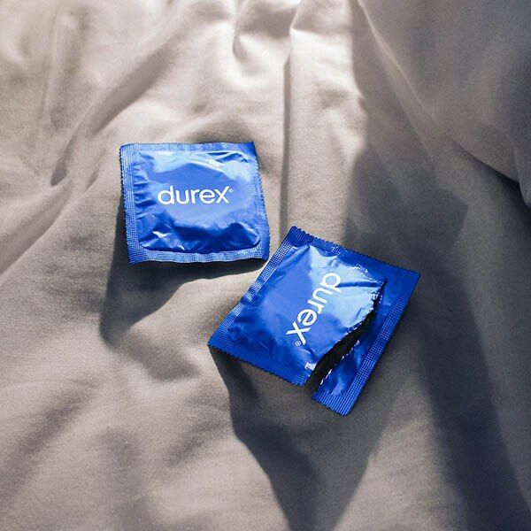 Durex Originals Condoms With Silicone Lube Close Fit 12s