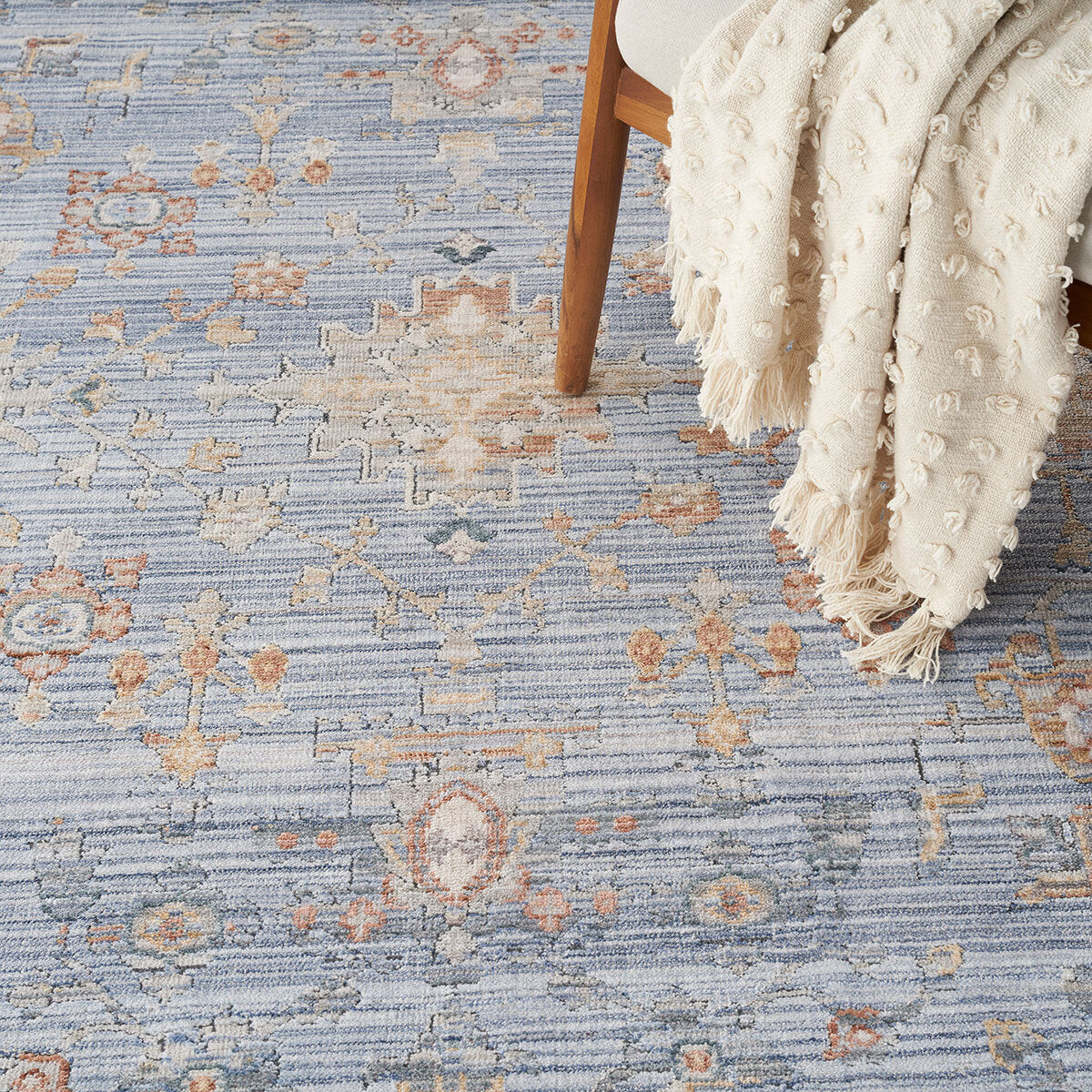 Elegant Heirloom Blue & Ivory Patterned Rug in 2 Sizes - McGrocer