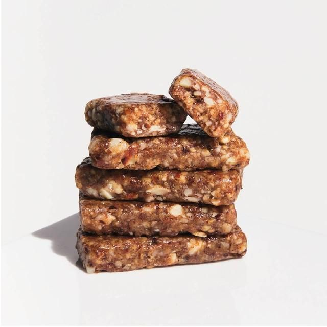 Fatt Apple &amp;amp; Cinnamon Ketogenic Nut Bar   30g