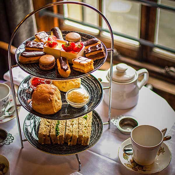 Find Me a Gift Afternoon Tea for Two Gift Experience