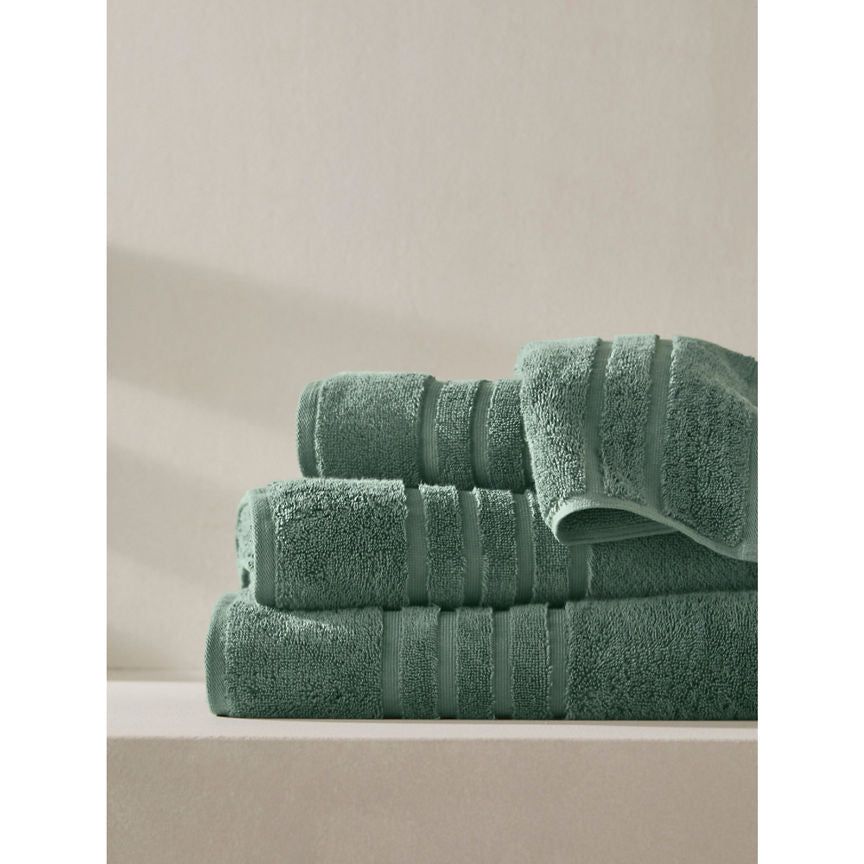 George Home Green Ultra Plush Antimicrobial Face Cloth