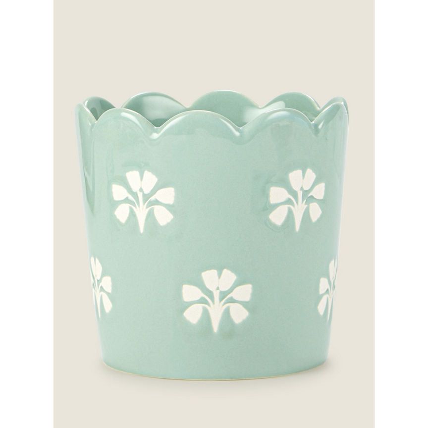 George Home Green Viola Scalloped Plant Pot