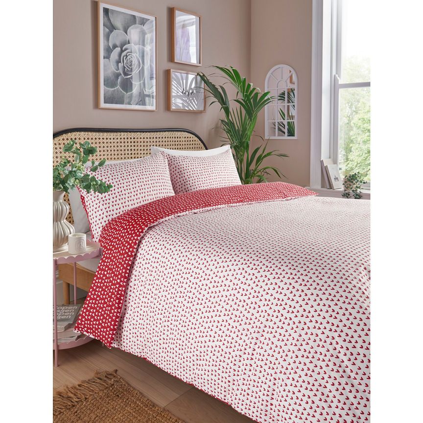 George Home Red & White Love Hearts Reversible Duvet Set - King