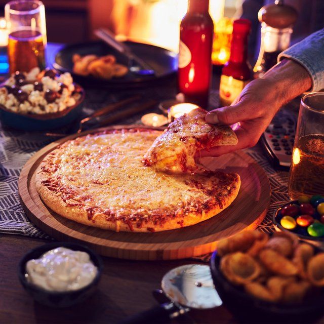 Goodfella's Takeaway The Big Cheese Pizza    555g