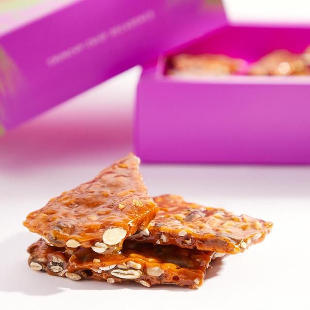 Harvey Nichols Sunflower &amp;amp; Pumpkinseed Brittle   125g