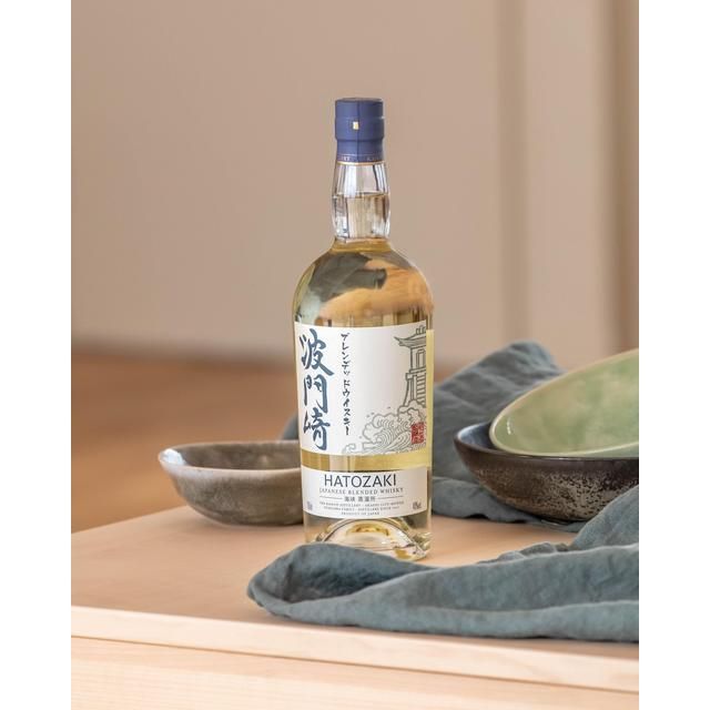 Hatozaki Blended Japanese Whisky   70cl