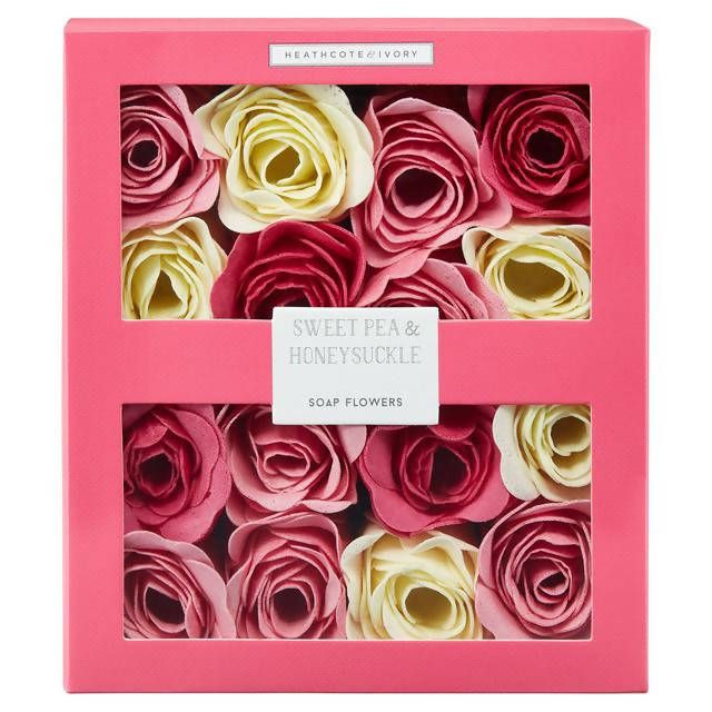 Heathcote &amp;amp; Ivory Sweet Pea &amp;amp; Honeysuckle Soap Flowers 96g