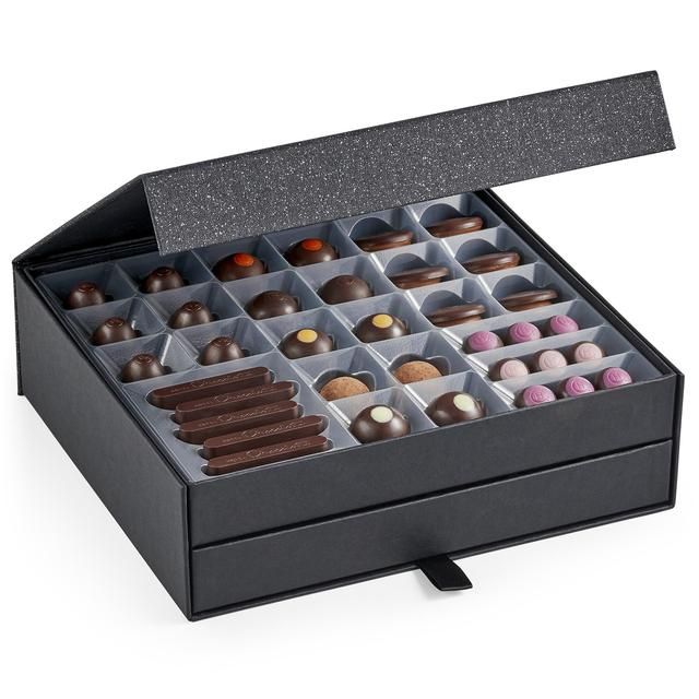 Hotel Chocolat - The Dark Cabinet   540g