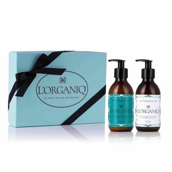 L'ORGANIQ Revitalising Handcare Gift Box
