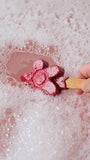 Loves Me, Loves Me Not Reusable bubble bath