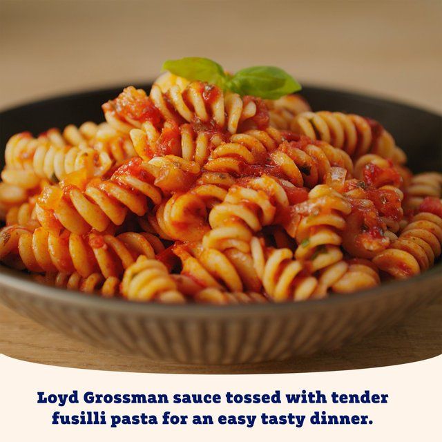 Loyd Grossman Tomato &amp;amp; Chilli Pasta Sauce   350g
