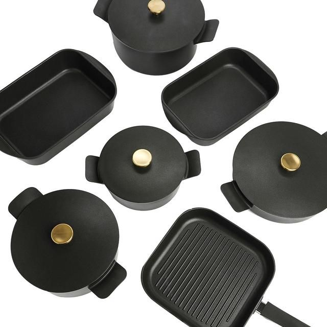 M&amp;amp;S Chef Cast Aluminium Roaster Charcoal 30cm