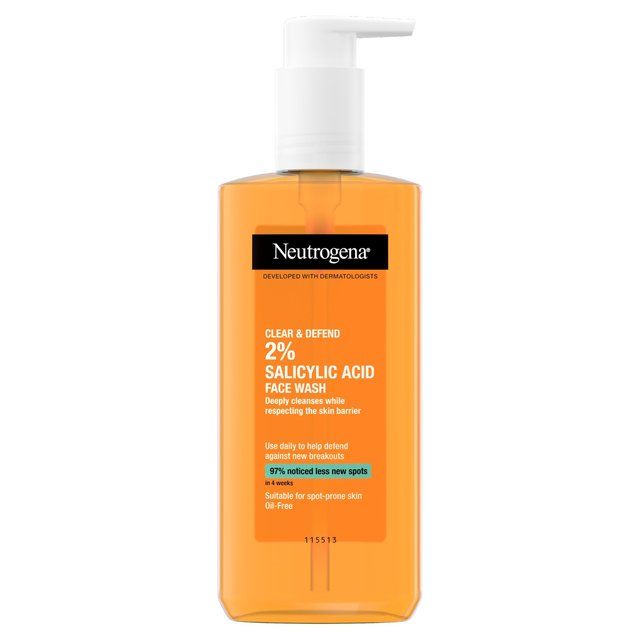 Neutrogena Clear &amp;amp; Defend Facial Wash   200ml