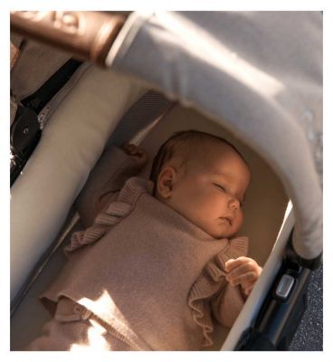 Nuna TRIV Carry Cot, Timber