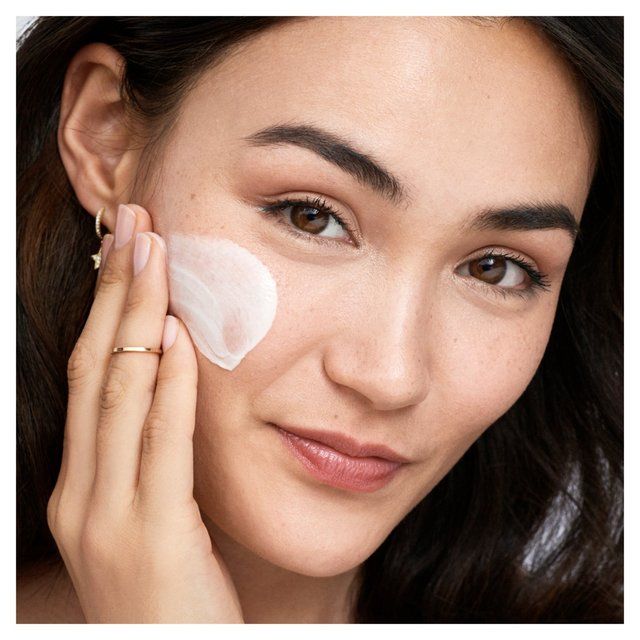 Olay Regenerist 3 Point Firming Anti-Ageing Cream Moisturiser   50ml