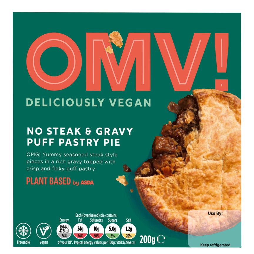 OMV! Deliciously Vegan No Steak &amp;amp; Gravy Puff Pastry Pie