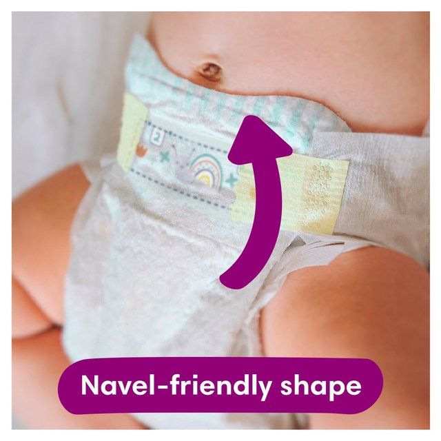 Pampers Premium Protection Nappies Size 5 (11-16kg) Essential Pack   32 per pack