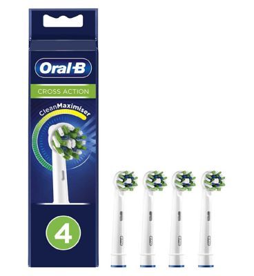 Oral-B CrossAction Toothbrush Head with CleanMaximiser Technology, 4 Pack