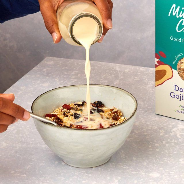 Mindful Chef Date and Goji Muesli